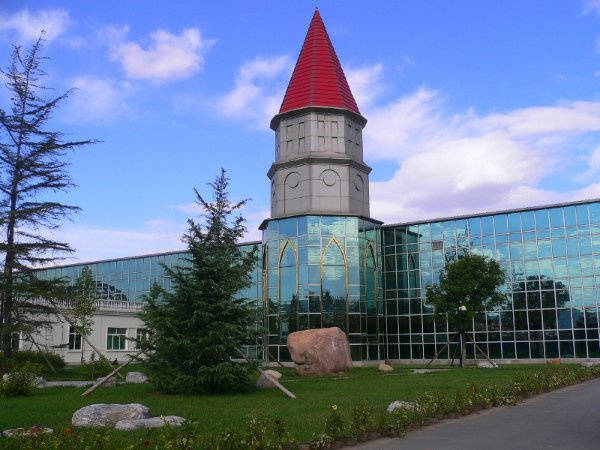 养老院2026详情：社交活动丰富让高龄老人有同龄玩伴不孤单AG真人国际游戏哪家养老院活动多能让父母不孤单？丰台民族(图2)