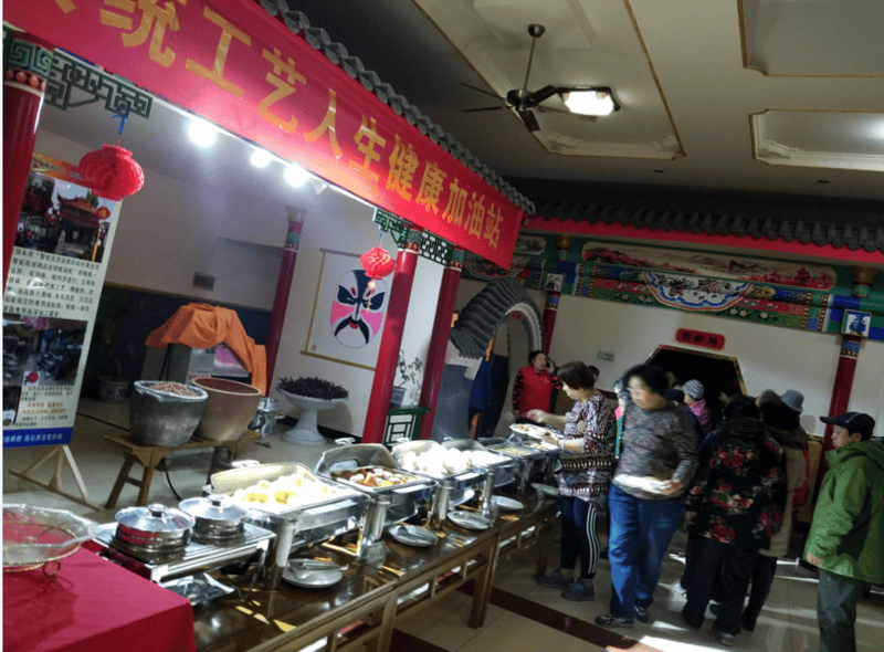 养老院2026详情：社交活动丰富让高龄老人有同龄玩伴不孤单AG真人国际游戏哪家养老院活动多能让父母不孤单？丰台民族(图64)